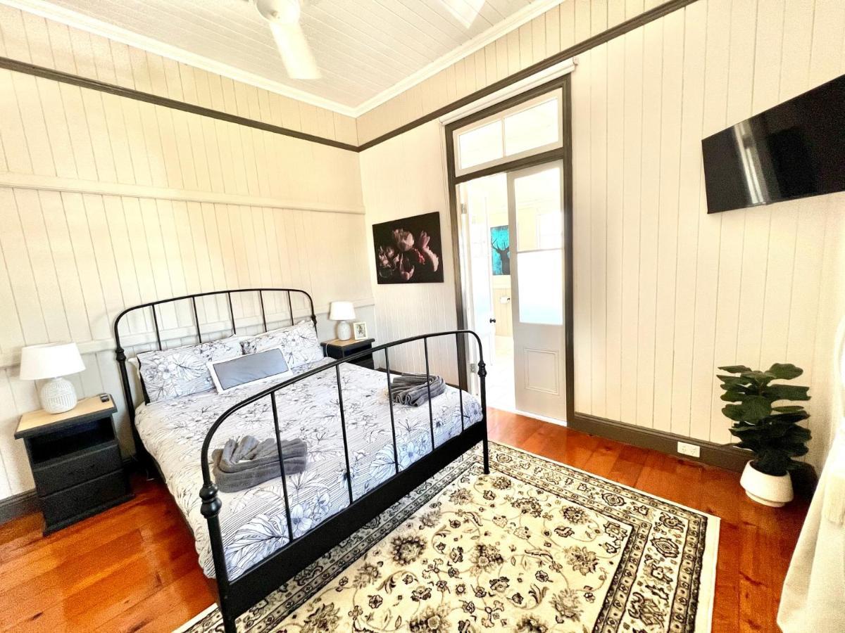 Childers Charmer With Aircon, Wifi & Modern Luxuries Eksteriør billede