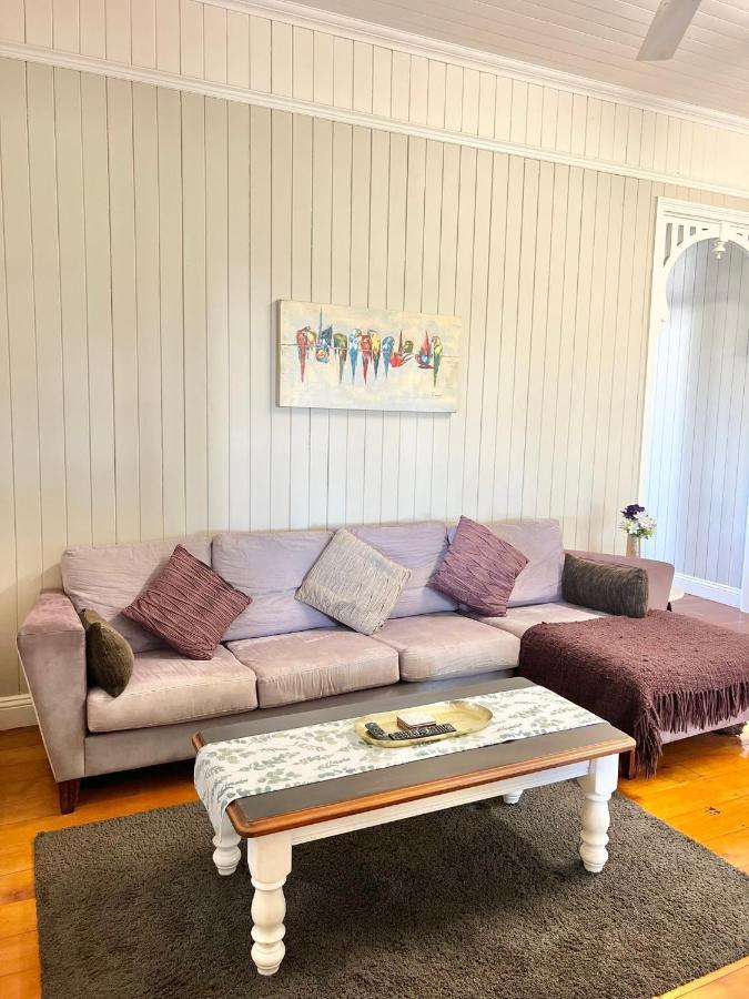 Childers Charmer With Aircon, Wifi & Modern Luxuries Eksteriør billede